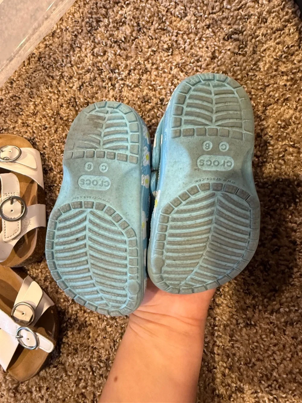 Kids crocs